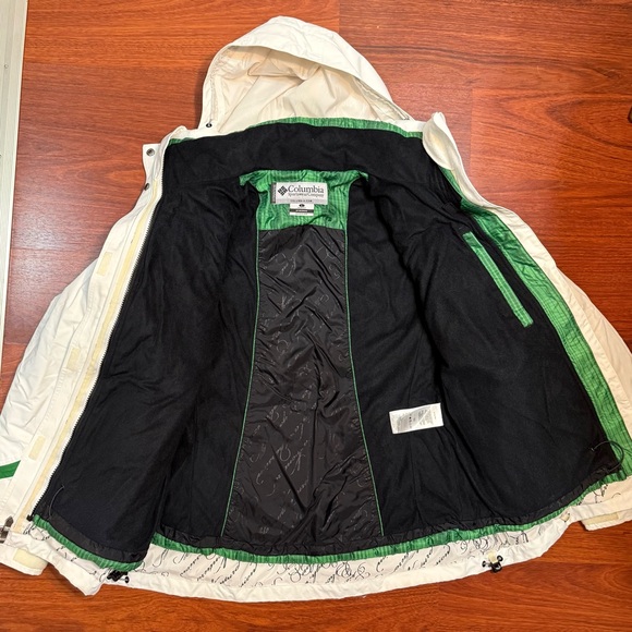 Columbia White Women’s Hooded Puffer Jacket - L - Picture 2 of 5